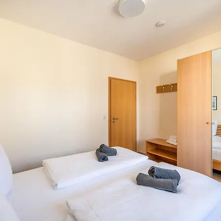 Apartment Hildegard-strandnähe - Balkon-im Zentrum Von 7 *