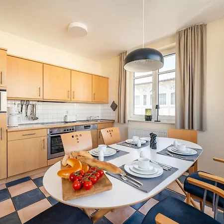 Hildegard-strandnähe - Balkon-im Zentrum Von 7